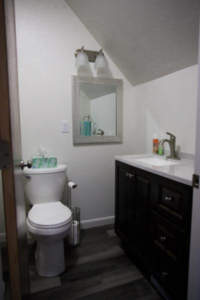 Sunny and Charming Room in the Heart of Grand Junction